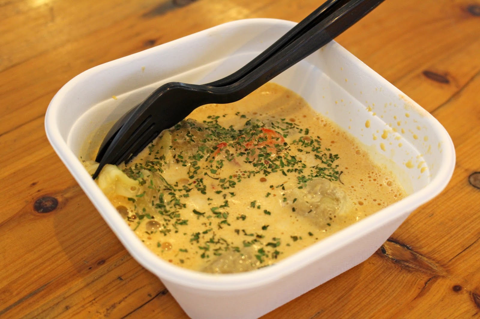 Singapore Takeout Chilli Crab Ice Cream to Laksa Espuma theMOOSE makan travel 画画 * a