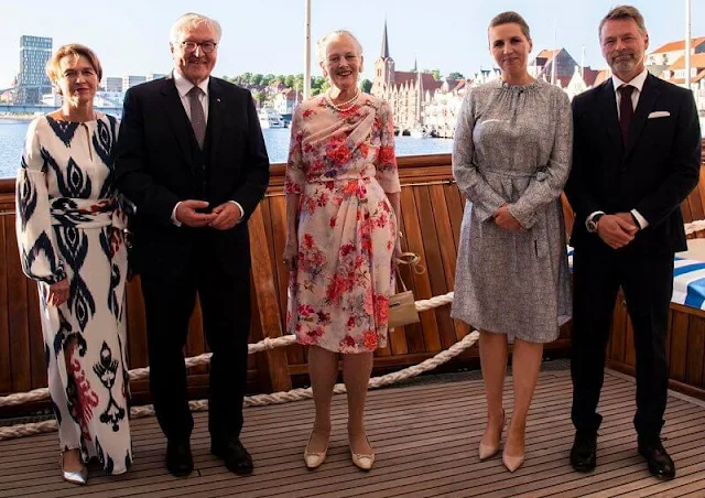 Frank-Walter Steinmeier and his wife Elke Büdenbender and Prime Minister Mette Frederiksen and her husband Bo Tengberg