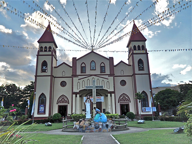 San Carlos Borromeo Cathedral (San Carlos City, Negros Occidental)