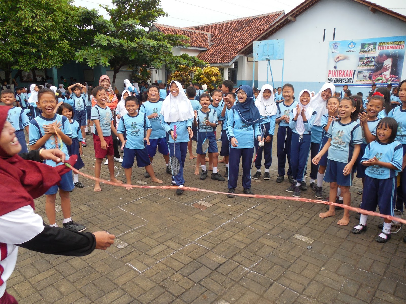 Gambar Olahraga Kelas 1 Sd