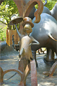 El Gato en el Sombrero en el Jardín de Esculturas del Dr. Seuss en Springfield 
