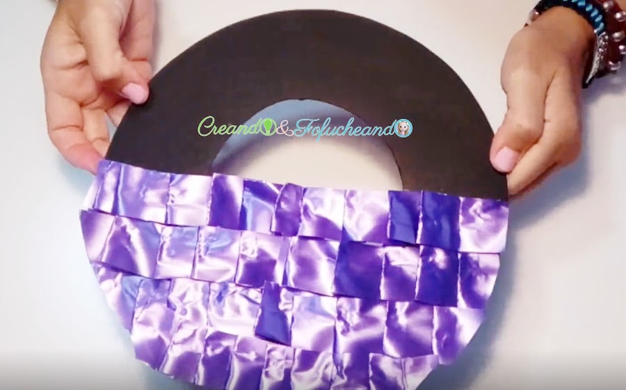 corona-como-hacer-una-corona-de-bruja-manualidades-para-halloween-creandoyfofucheando