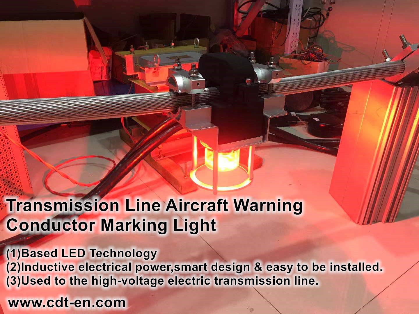 Conductor warning light/power line marker/self illuminated power line