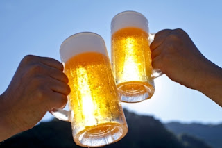 Φόρος μπύρας στην υγειά των δήμων!
