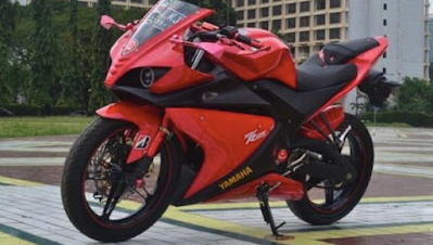 Modifikasi YZF-R125 Double Eyes Motor Vixion