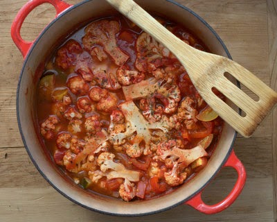 Tuscan Vegetable Stew, year-round detox stew, quick to make, just 45 calories per cup. #Vegan #LowFat #GlutenFree #LowCarb #PP1 #AVeggieVenture