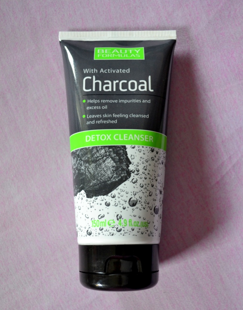 Compact Matters. Beauty Formulas Charcoal Face wash and Mask review.
