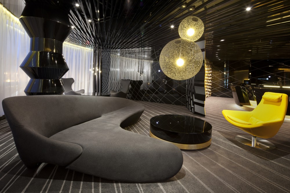 Marzua: PKO Bank por Robert Majkut Design