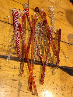 Group of twistie icicles