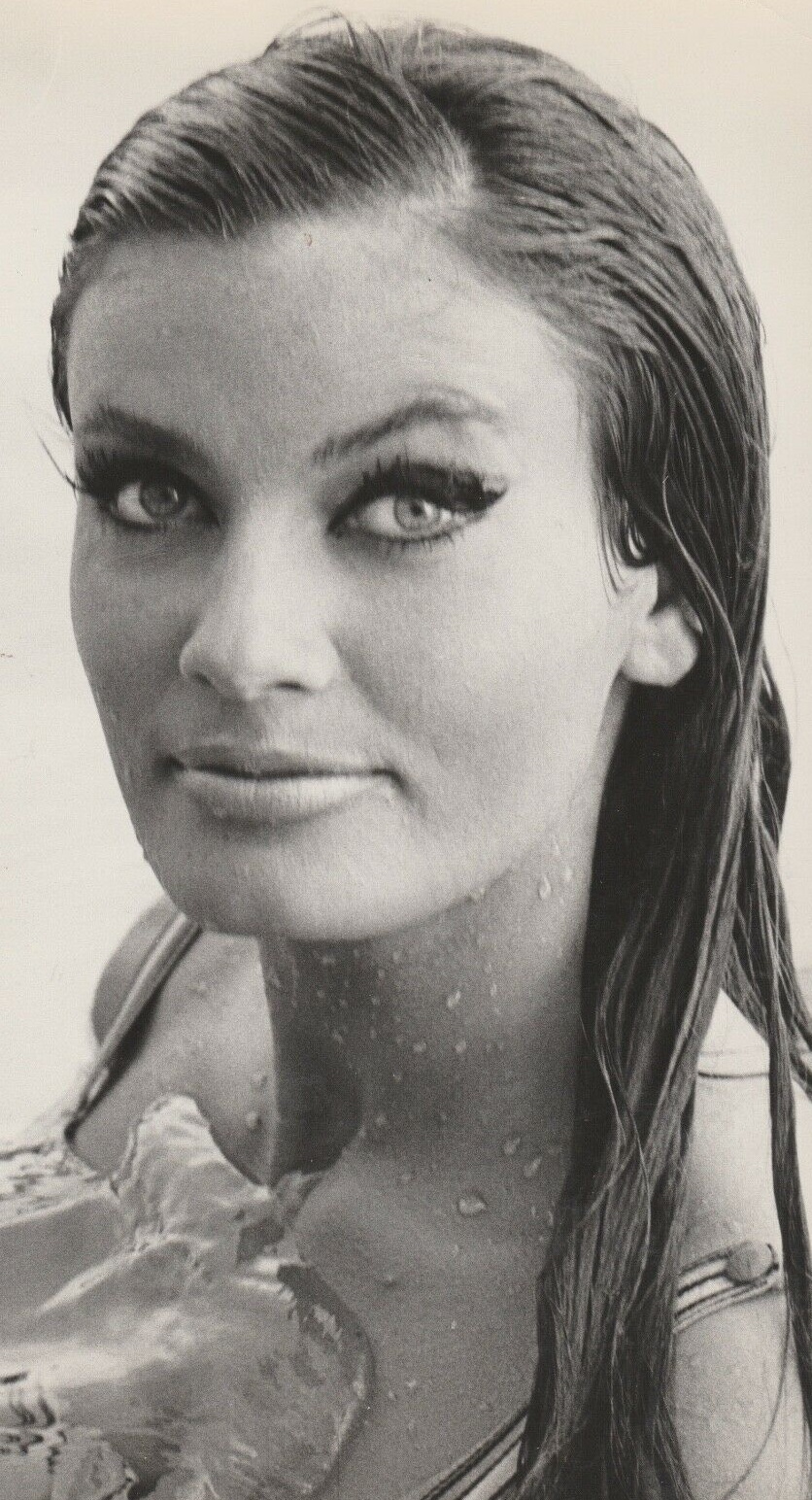 MARISA MELL "Marisa Mell" by Pierluigi Torri