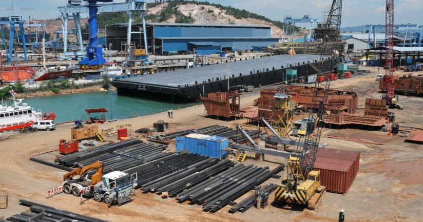 kondisi galangan kapal batam