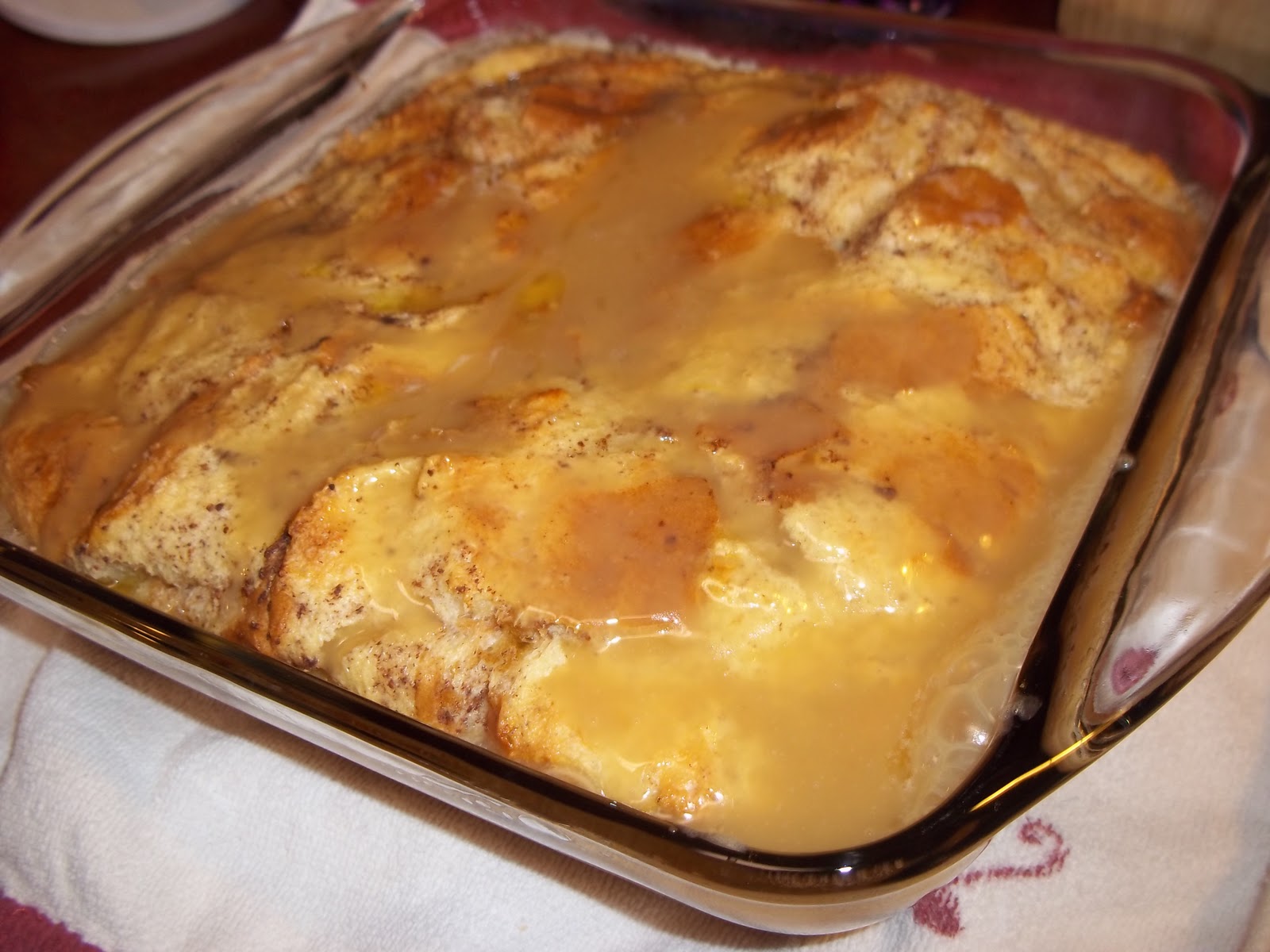 The Daily Smash Simple Bread Pudding with Vanilla Sauce