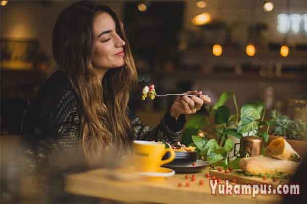 18 Contoh Kata Kata Promosi Makanan Yang Kreatif Yukampus