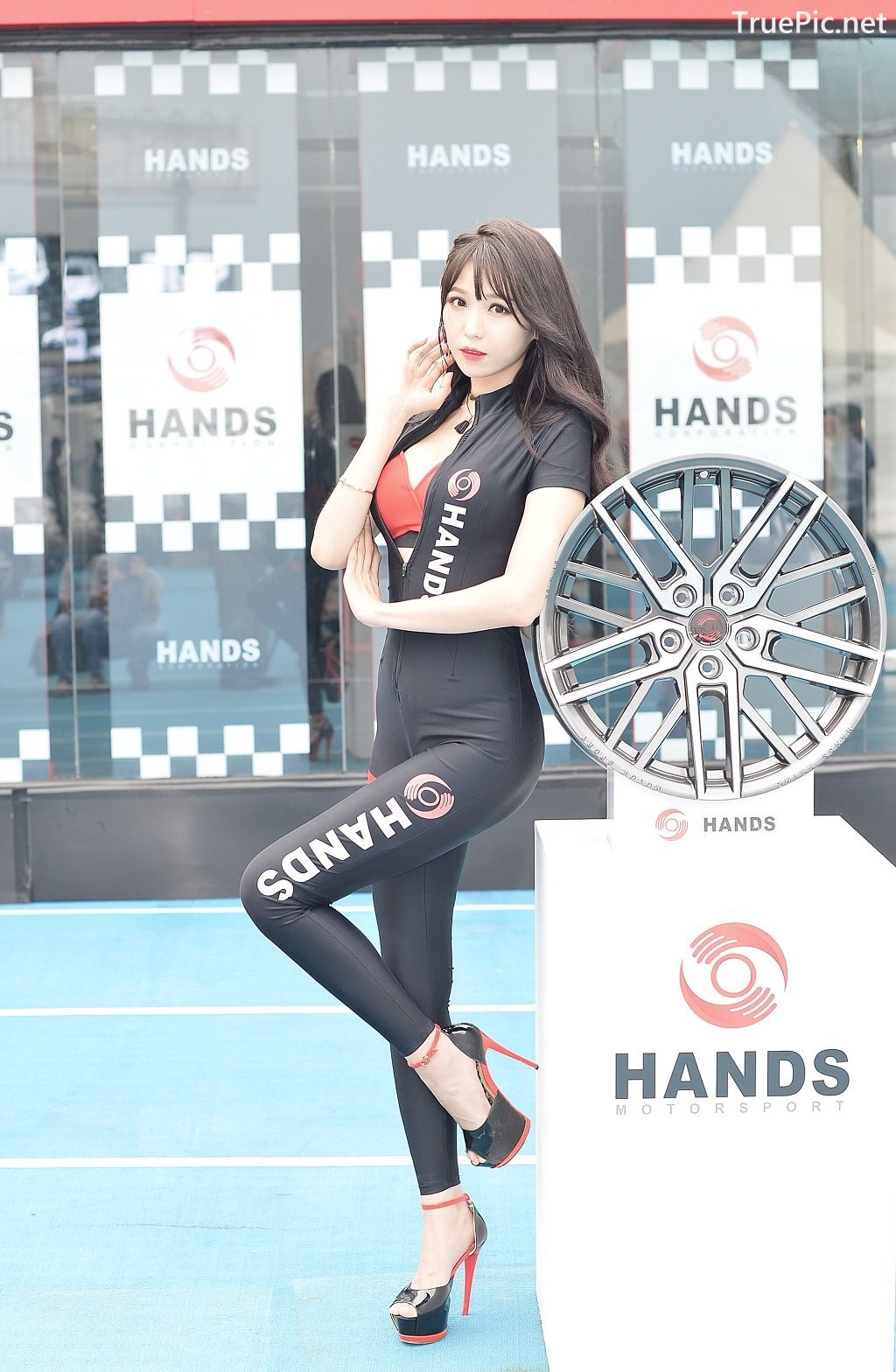 Image-Korean-Racing-Model-Lee-Eun-Hye-At-Incheon-Korea-Tuning-Festival-TruePic.net- Picture-197