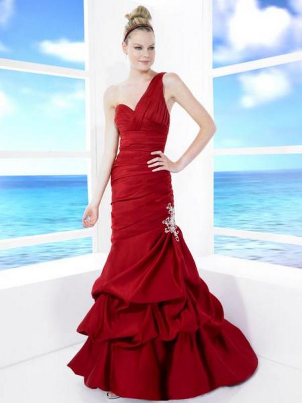 Fashion &amp; Beauty Modern &amp; Beautiful Red Wedding Dresses