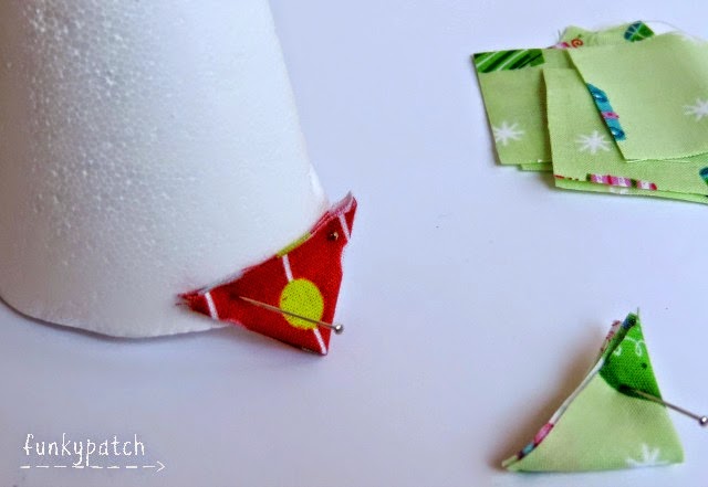 Cómo hacer un árbol de Navidad en tela sin agujas y crear un marco 3D