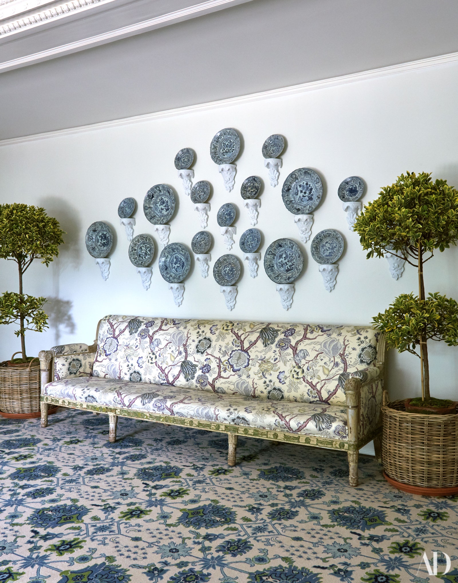 Décor Inspiration | At Home With: Tory Burch, Southampton