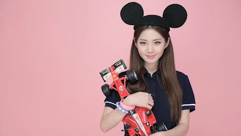 Chae Eun In 3 Studio Concepts