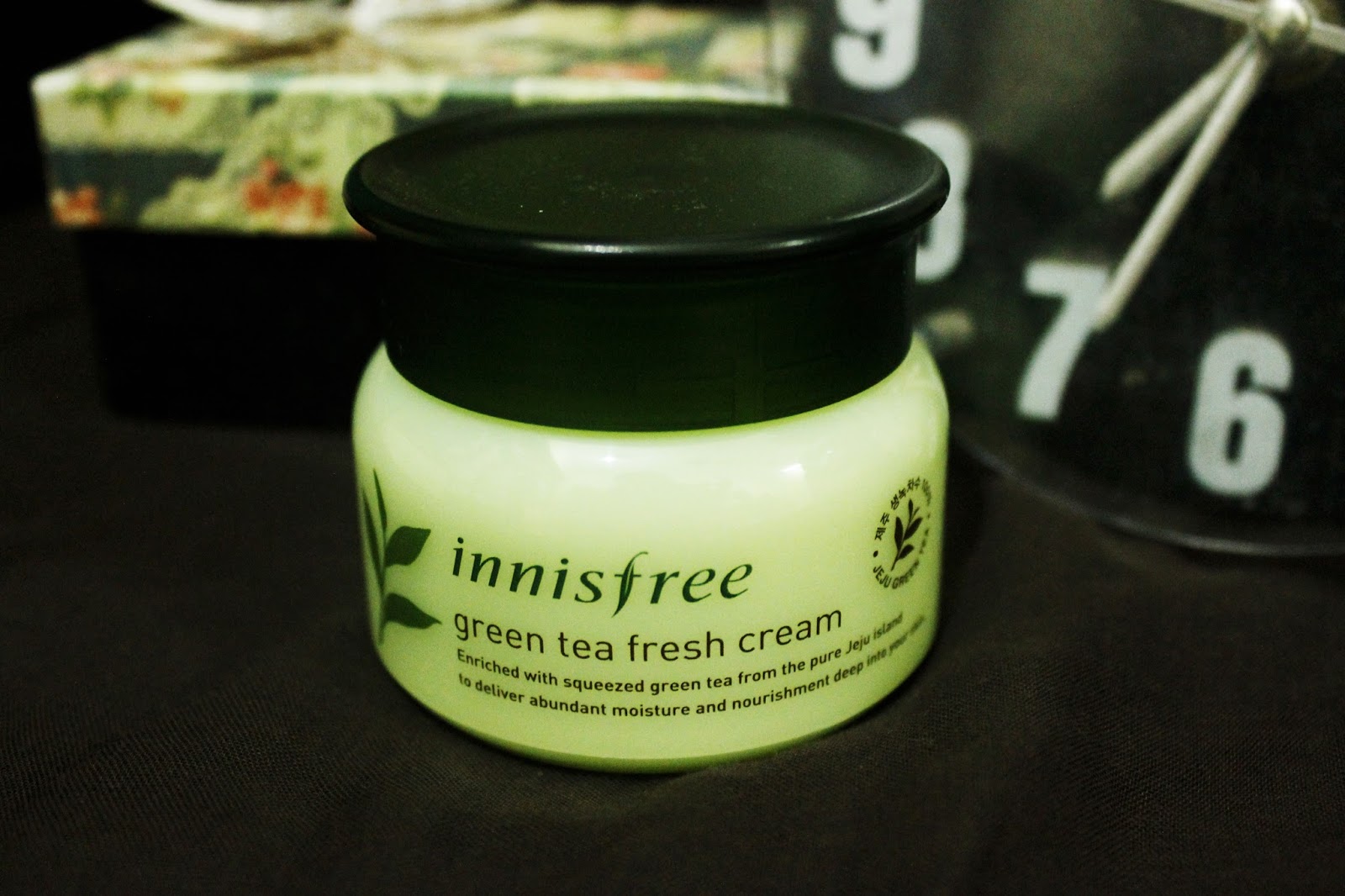 Dayaise [Review] Innisfree Green Tea Fresh Cream (Moisturizer untuk kulit berminyak)