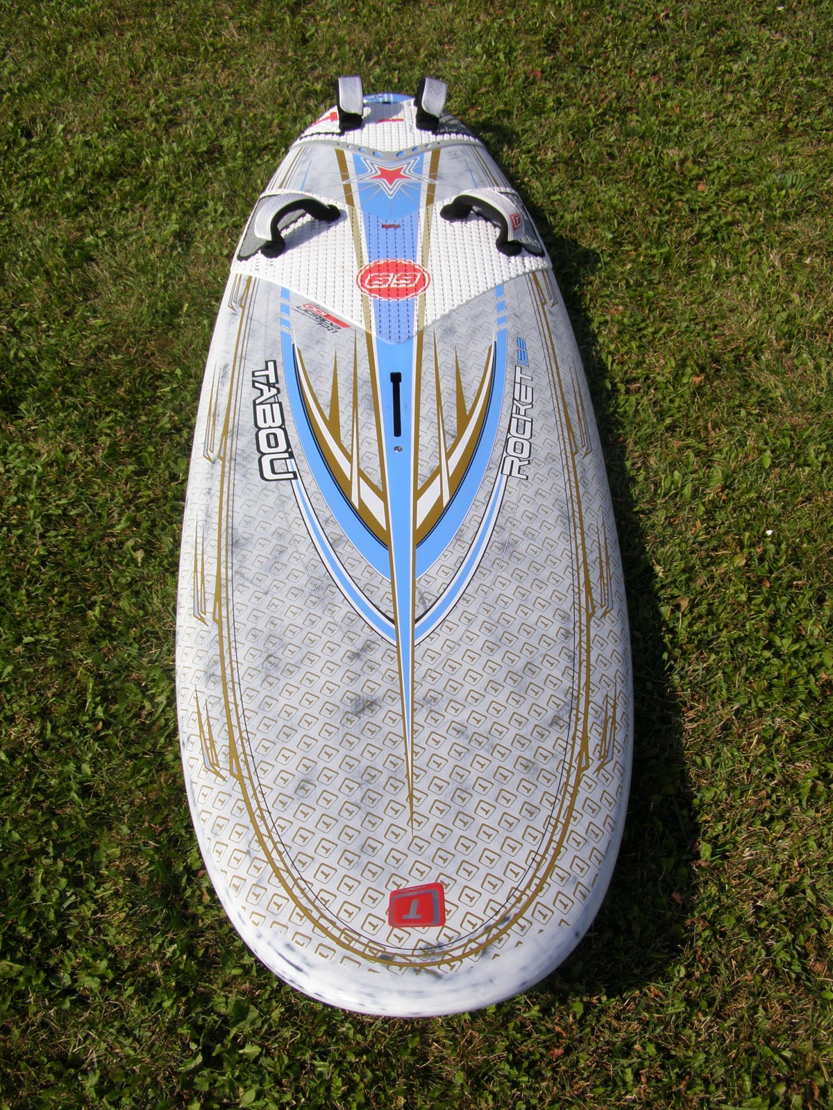 Windsurfing Direct Canadian Warehouse Clearance 2010 Tabou Rocket 125