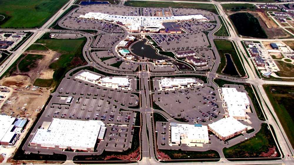 Jordan Creek Town Center