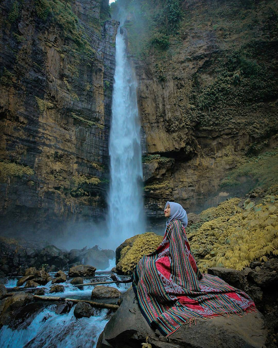 Lokasi Air Terjun Kapas Biru Lumajang dan Harga Tiket Masuk Terbaru