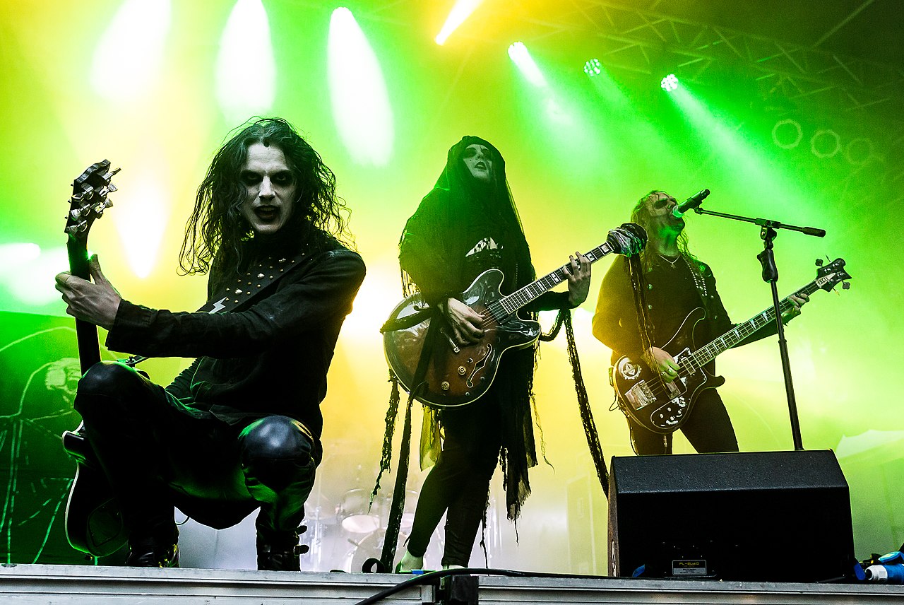 Wikipedia zirpt Iberty