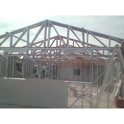 Gonzalez Construcciones: Vivienda PREFABRICADA de ACERO