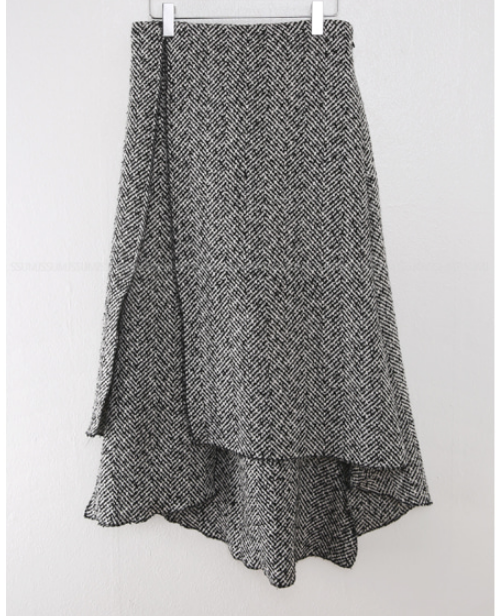 [SSUMJ] Asymmetrical Herringbone Skirt | KSTYLICK - Latest Korean ...