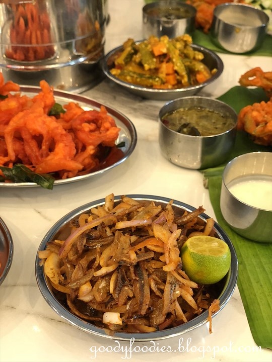 GoodyFoodies: BananaBro: Banana Leaf Rice in Berjaya Times Square, KL