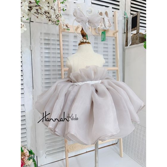 ĐẦM CÔNG CHÚA NGỰC XẾP LI