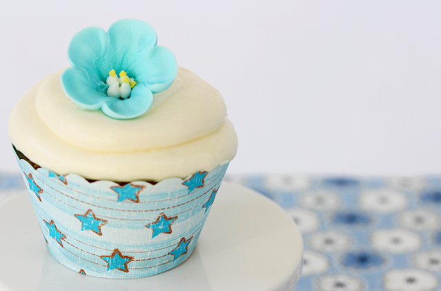 Cupcakes con flores de glaseado