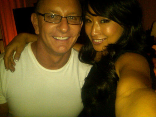 Robert Irvine Wife