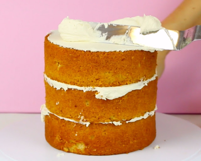 {VIDEO} How To Bake Flat Cakes (5 Tips for Baking Layer Cakes) The