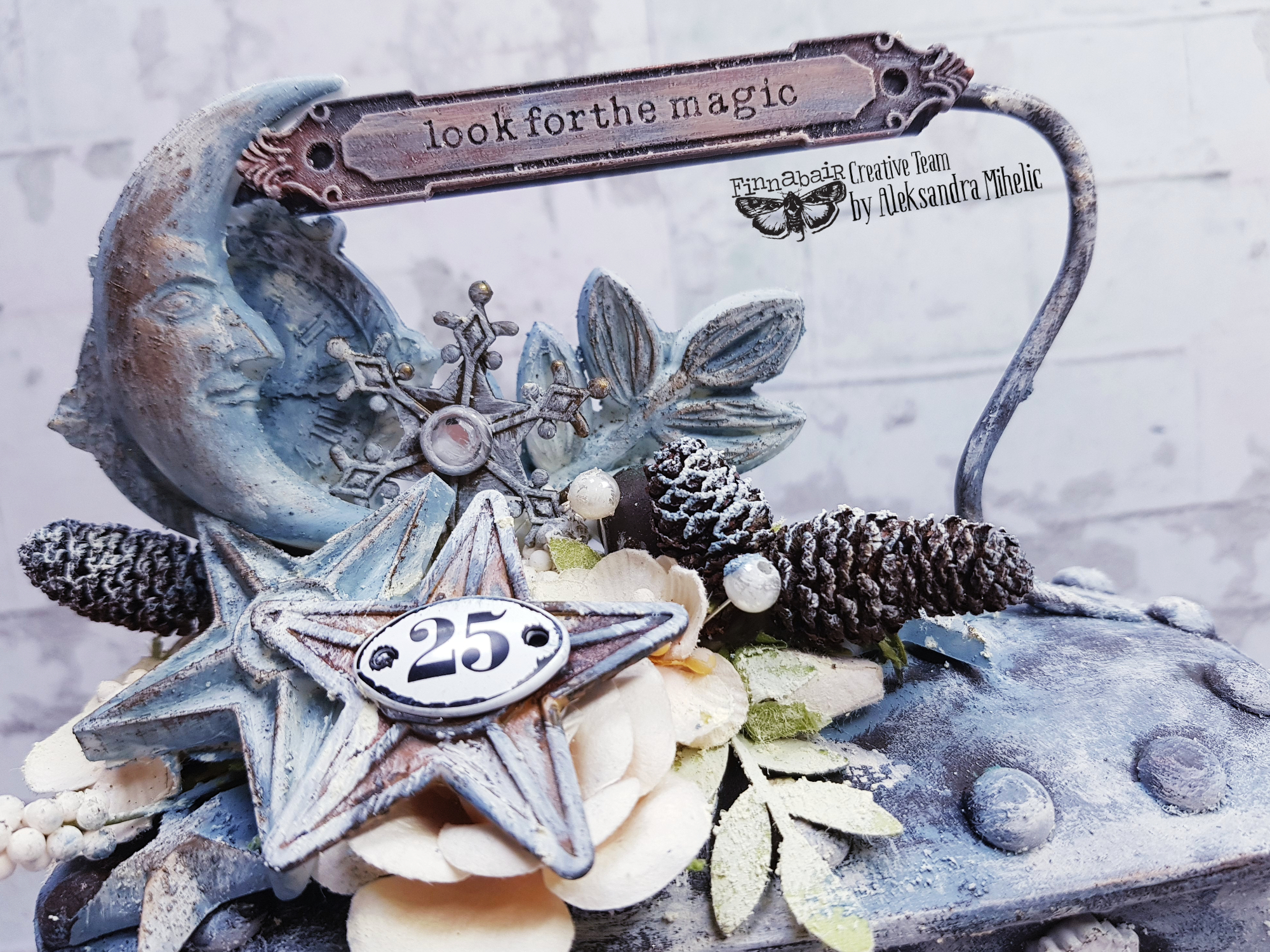 Finnabair Altered Teapot Frame by Aleksandra Mihelic