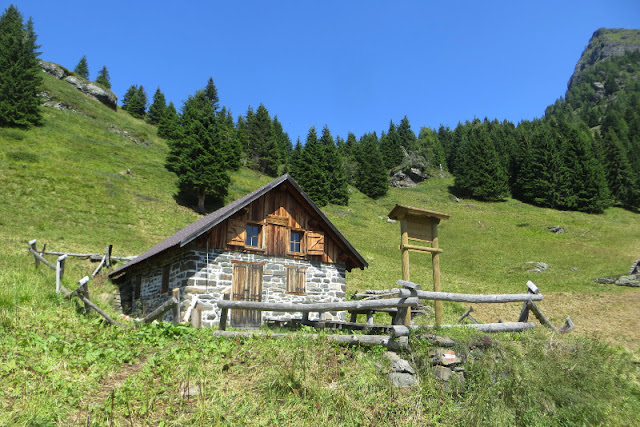 valle di san lucano escursione col di pra