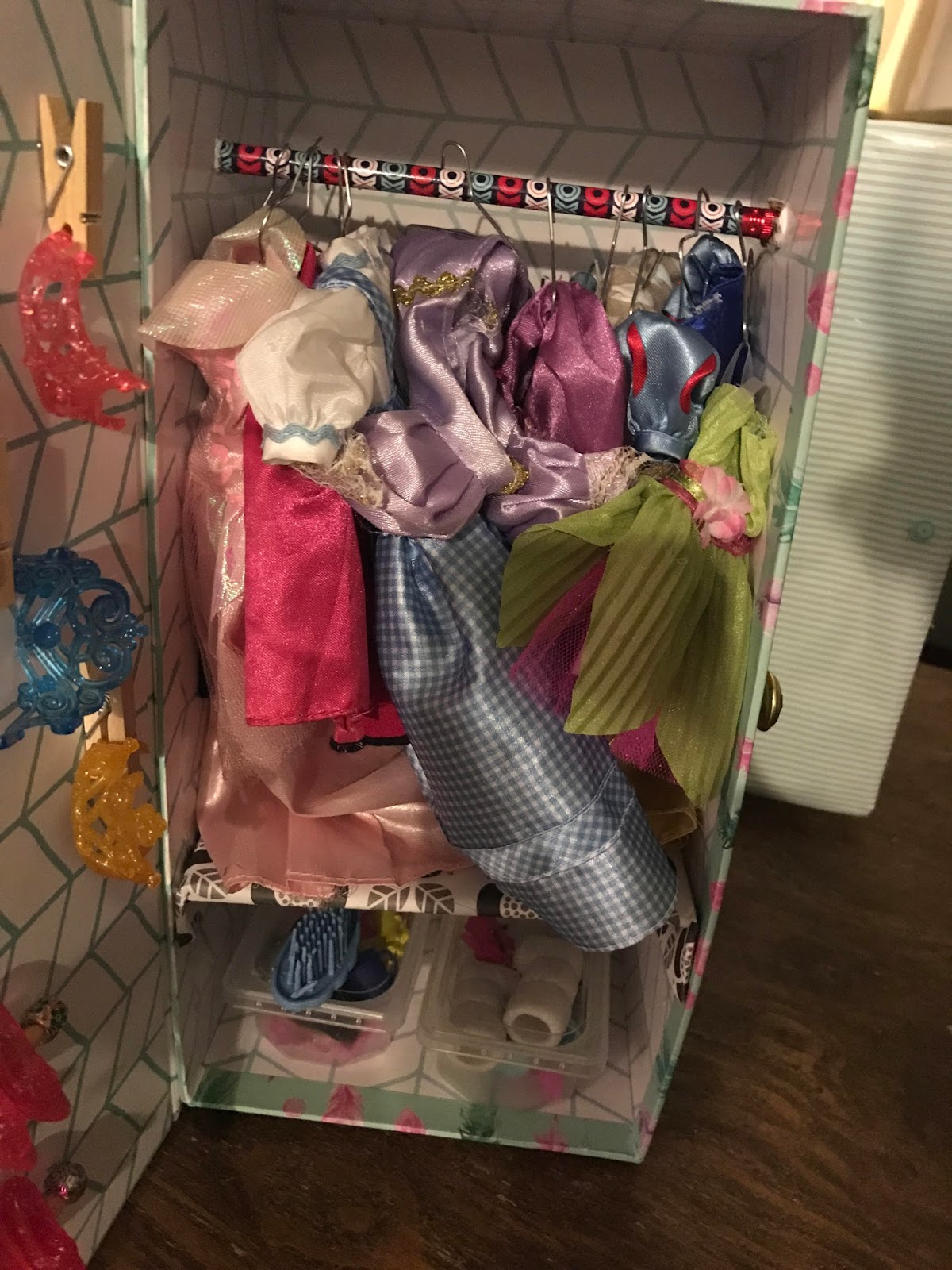 How to Make doll Closet  Build Barbie closet Using Cardboard