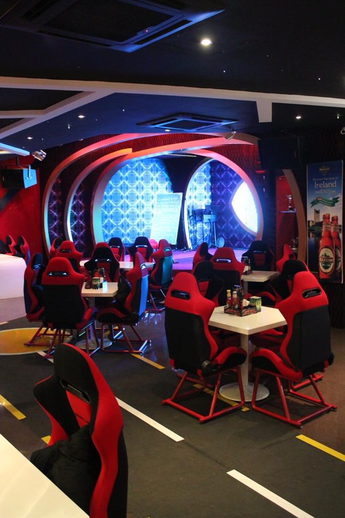 V1 Concept Bar & Restaurant Bandar Puteri, Puchong I Blog My Way