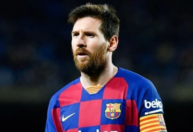 Barca có thể mất tất cả vì gây chiến với Messi