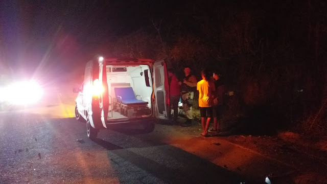 Jovem fica ferido após colidir com animal na curva de Neneco entre Matureia e Imaculada Jovem fica ferido após colidir com animal na curva de Neneco entre Matureia e Imaculada