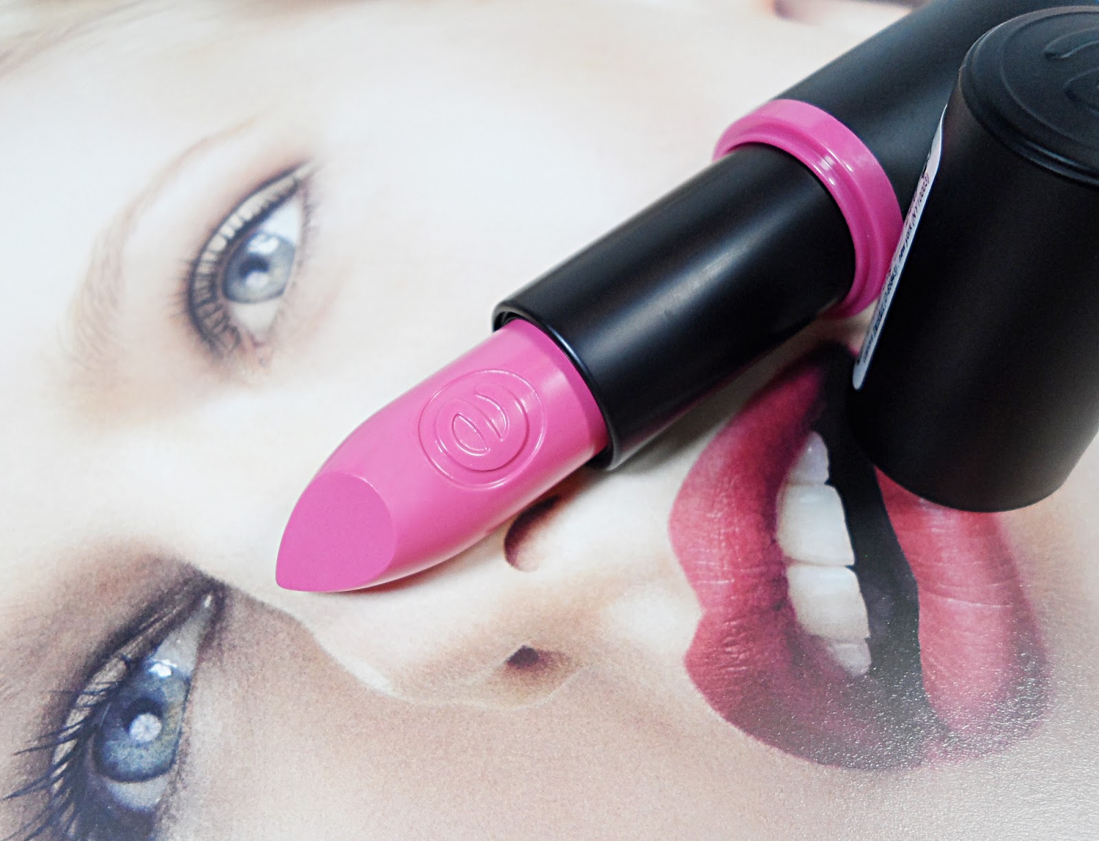 Essence Longlasting Lipstick `Poppy Pink` Review & Swatches