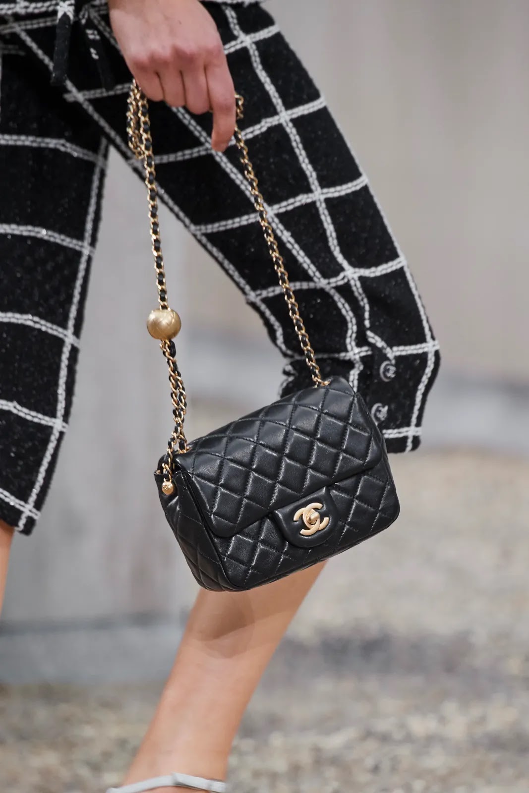 Chanel SPRING 2020 READY-TO-WEAR | Cool Chic Style Fashion
