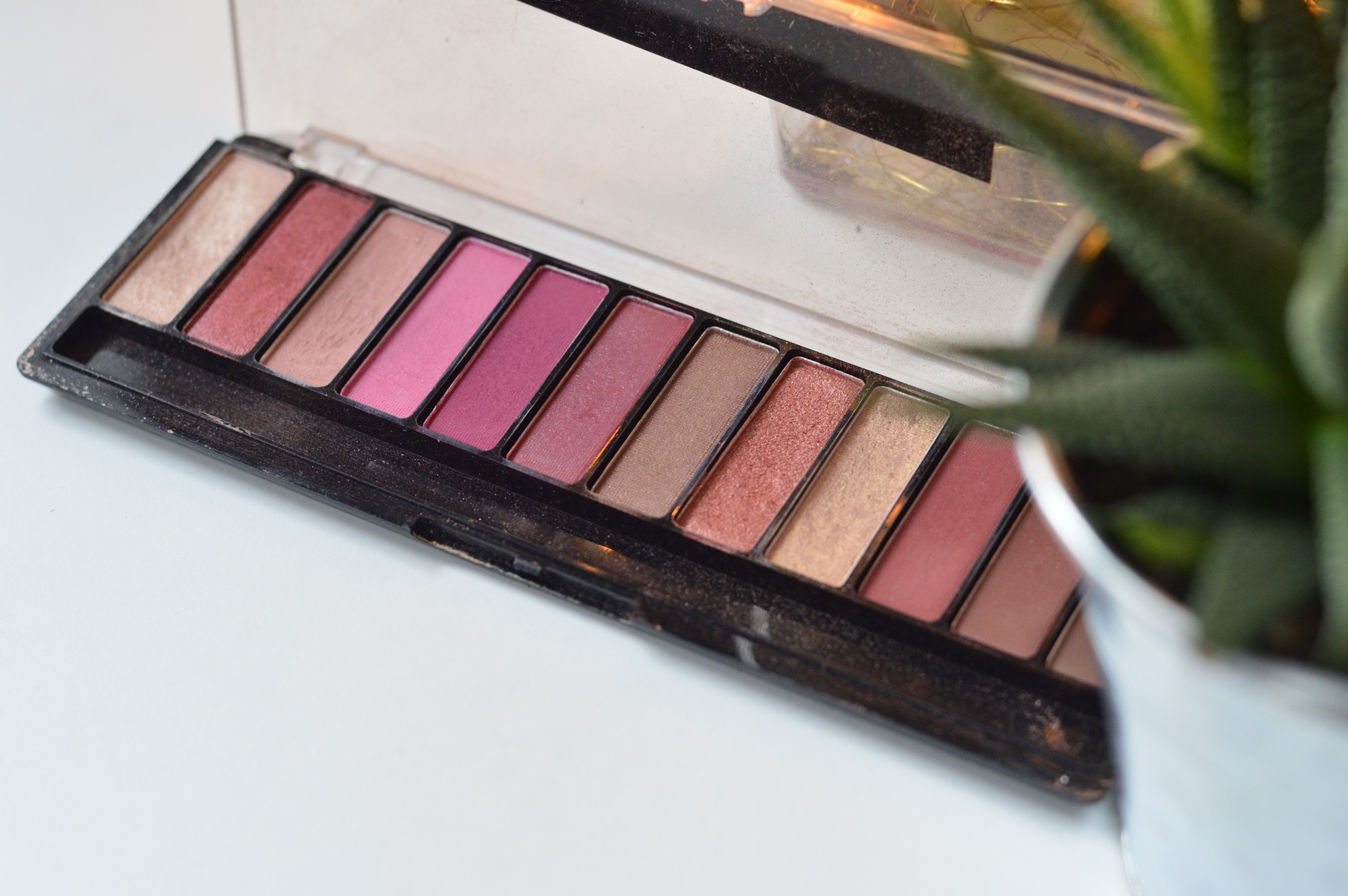 rimmel-magnifeyes.JPG