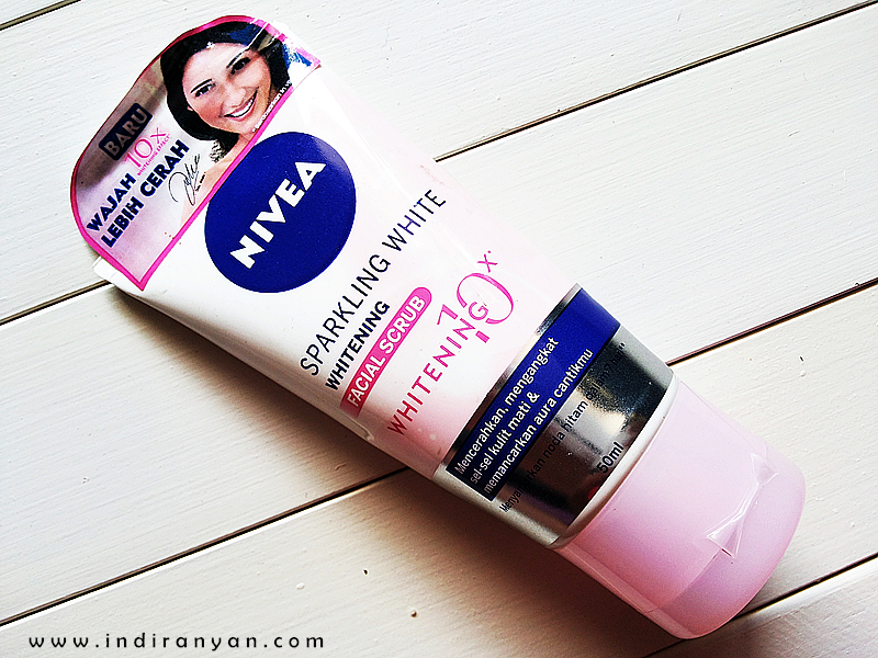 [REVIEW] Nivea Sparkling White Whitening Facial Scrub What Indira Loves