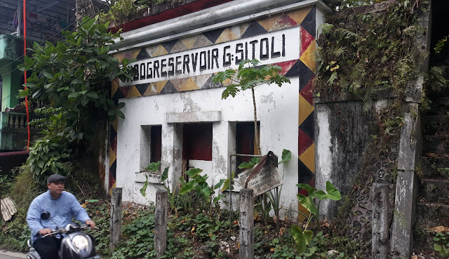 Bangunan Instalasi Air dari zaman penjajah Belanda di Gunungsitoli