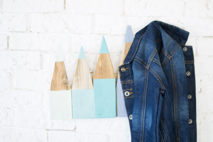 Perchero lápices madera diy
