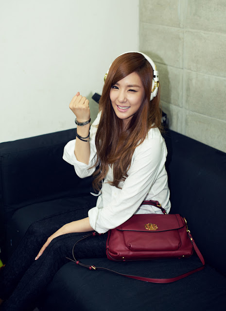 snsd+tiffany+bean+pole+pictures+(2).jpg