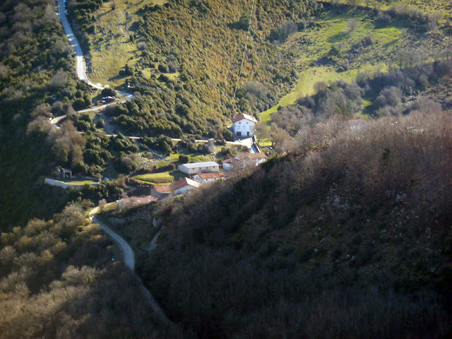 BURDINDOGI (El reino de Kintoa) P1180452%2B%2528FILEminimizer%2529