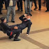 Um “flash mob” de arrepiar em estação ferroviária de Viena