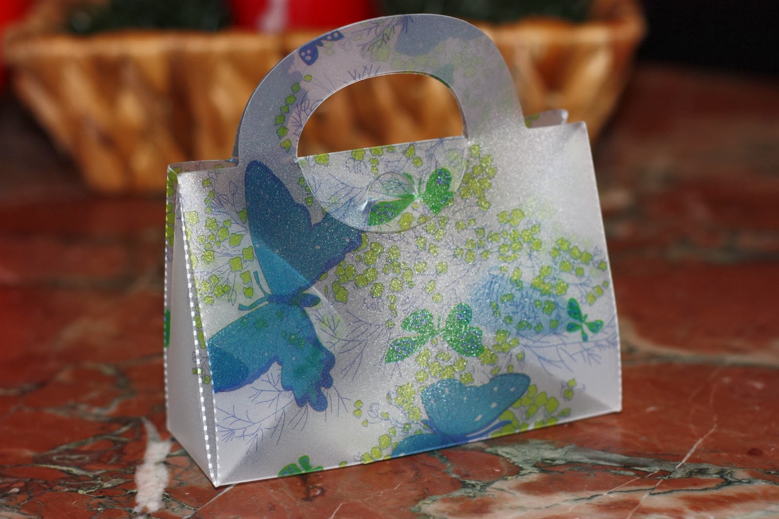 Подарок маме к празднику. "Сумочка идей".